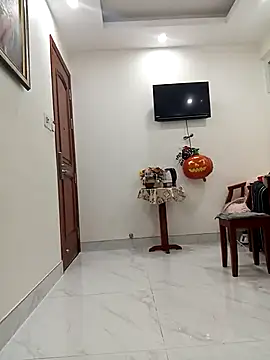 Eliza Wendy online show from 11/08/25, 01:42