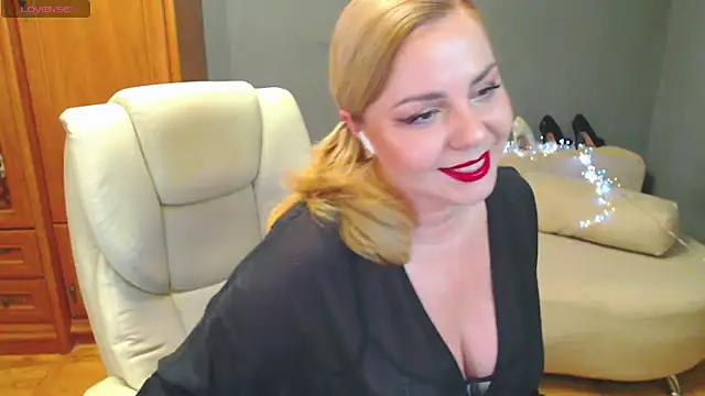 Cute sun online show from 09/25/25, 04:35