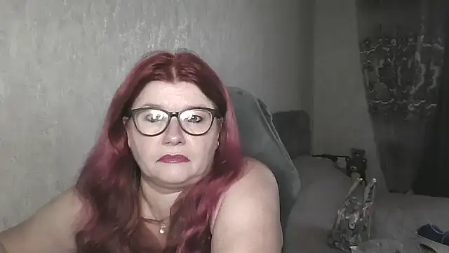 Snapshot of Diana_49 chatting on 06/09/26, 08:15 Diana 49 online show from 06/09/26, 08:15