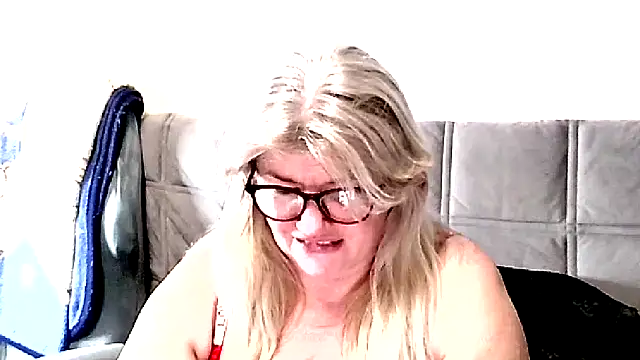 Diana 49 online show from 03/03/26, 08:05