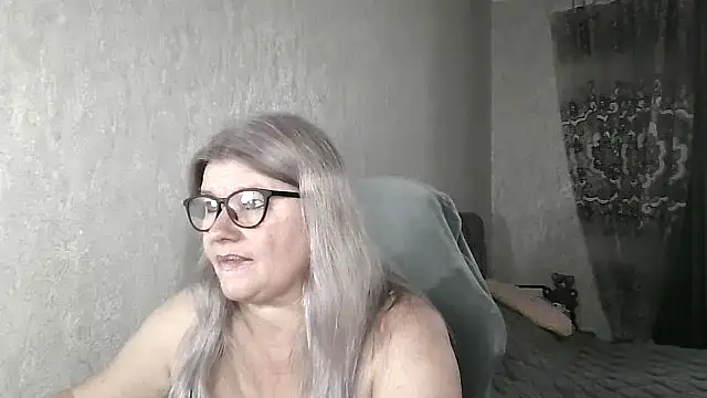 Diana 49 online show from 05/27/26, 07:38