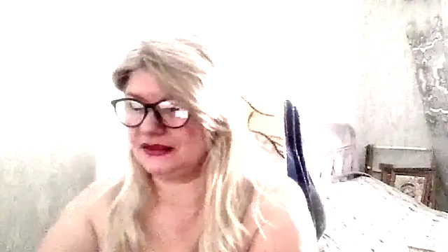 Diana 49 online show from 02/18/26, 09:06