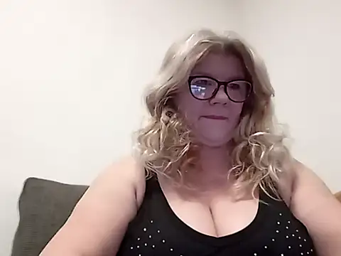 Diana 49 online show from 04/04/26, 07:59