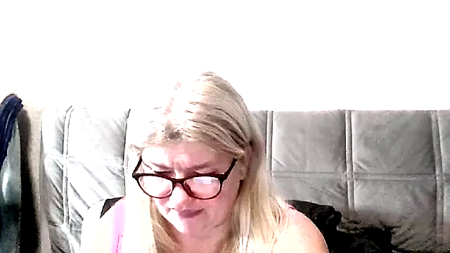 Diana 49 online show from 02/21/26, 08:44