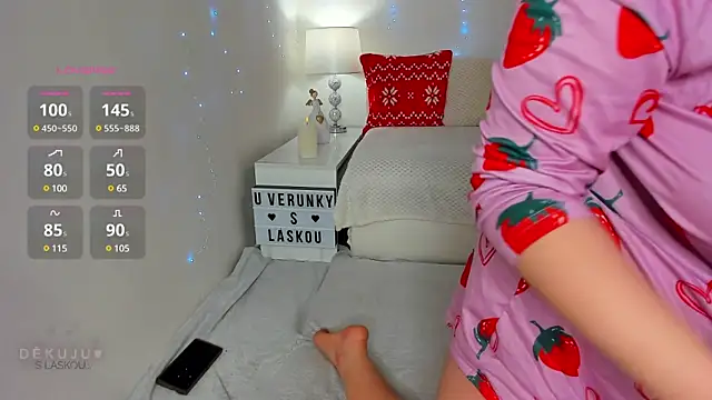 Snapshot of KVerunce chatting on 01/21/25, 09:46 KVerunce online show from 01/21/25, 09:46