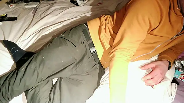 Snapshot of MmaxX004 chatting on 02/03/26, 10:37 MmaxX004 online show from 02/03/26, 10:37