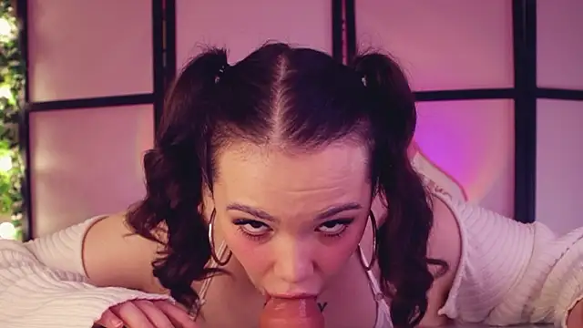 Chery Lady22 online show from 03/08/26, 06:49