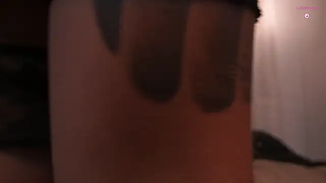 agatha collins  online show from 10/04/25, 06:53