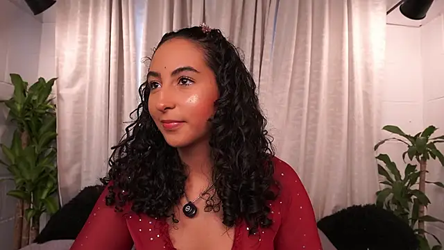 agatha collins  online show from 12/22/25, 07:36