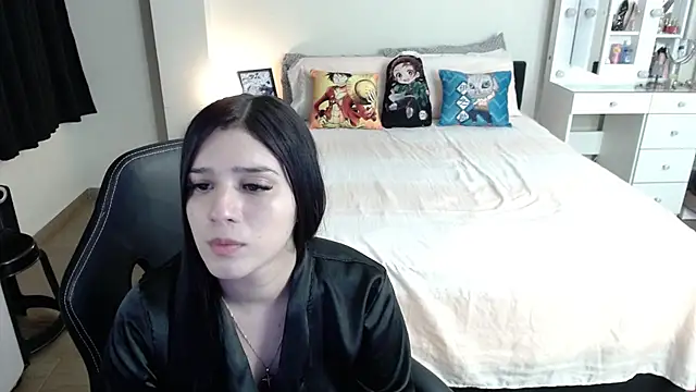 Snapshot of kittykat18x chatting on 02/26/25, 02:30 kittykat18x online show from 02/26/25, 02:30