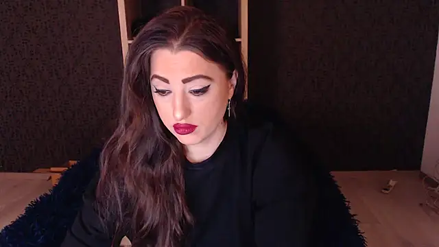 Snapshot of RebeccaStone chatting on 11/30/25, 02:34 RebeccaStone online show from 11/30/25, 02:34