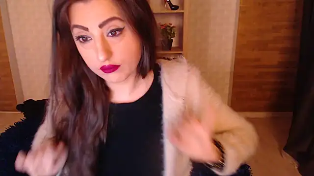 Snapshot of RebeccaStone chatting on 10/28/25, 01:28 RebeccaStone online show from 10/28/25, 01:28