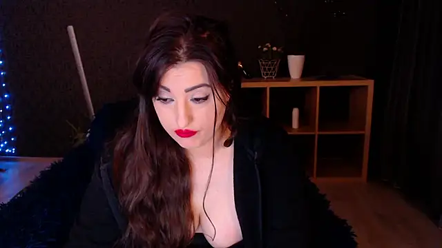 Snapshot of RebeccaStone chatting on 03/18/25, 01:02 RebeccaStone online show from 03/18/25, 01:02