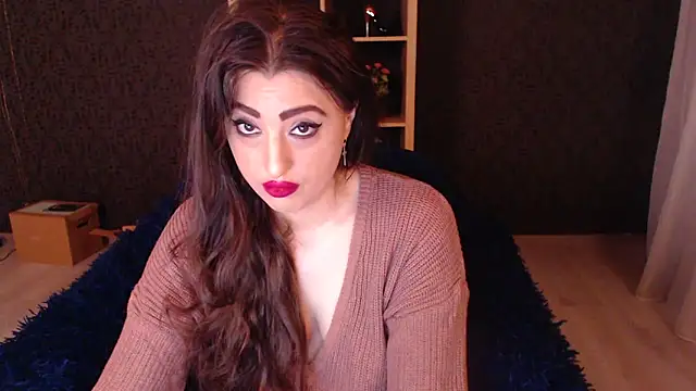 Snapshot of RebeccaStone chatting on 11/10/25, 03:33 RebeccaStone online show from 11/10/25, 03:33