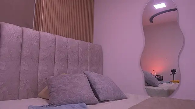 violeta aroca online show from 03/12/26, 03:12