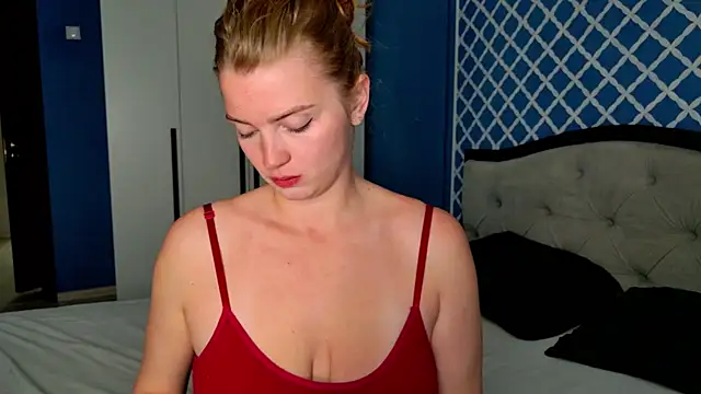 Snapshot of Busty_Redhead chatting on 06/07/26, 06:51 Busty Redhead online show from 06/07/26, 06:51