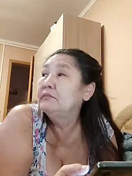 Zulfiya Bruce online show from 11/17/25, 01:48