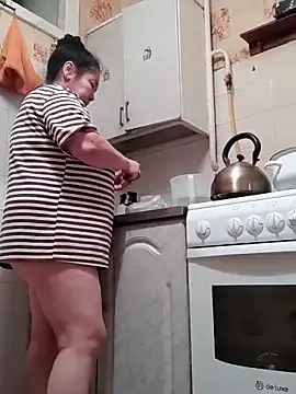 Zulfiya Bruce online show from 03/28/26, 04:30