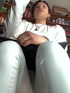 3littleschoolteens online show from 02/13/26, 06:08