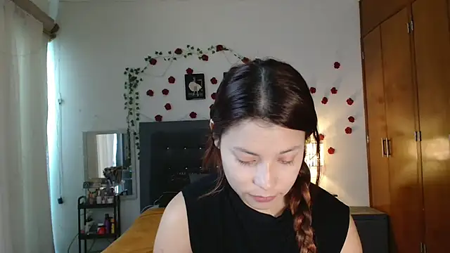 3littleschoolteens online show from 02/23/26, 06:08