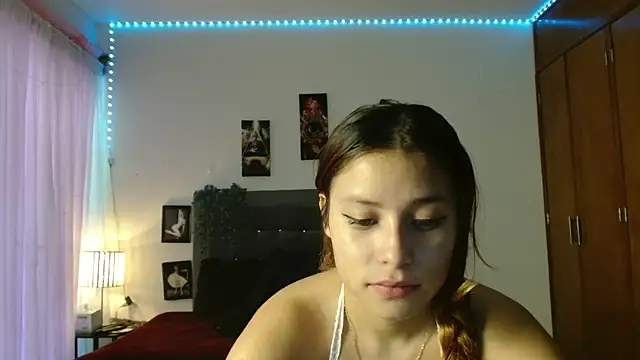 Snapshot of 3littleschoolteens chatting on 10/09/25, 06:52 3littleschoolteens online show from 10/09/25, 06:52