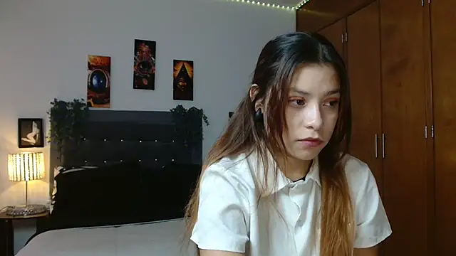 3littleschoolteens online show from 10/24/25, 07:35