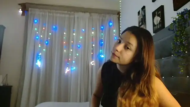 3littleschoolteens online show from 12/18/25, 08:08