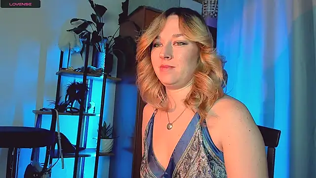 5 in one online show from 12/16/25, 06:39