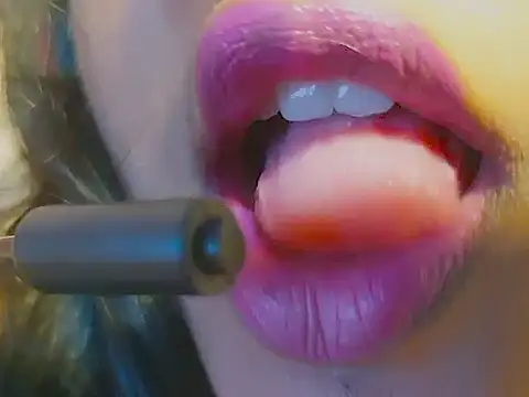 Savithri9 online show from 01/17/26, 01:37