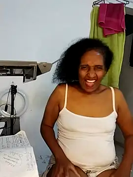 Snapshot of Aishamara chatting on 02/14/26, 09:04 Aishamara online show from 02/14/26, 09:04