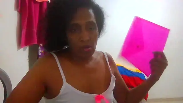 Aishamara online show from 10/03/25, 02:26