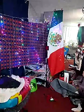 LaInsaciableIntensa online show from 10/15/25, 01:48