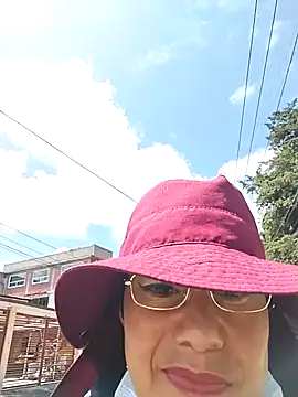 LaInsaciableIntensa online show from 09/29/25, 05:51