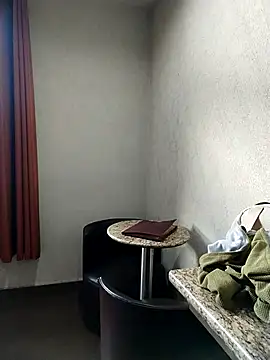 LaInsaciableIntensa online show from 01/18/26, 11:41