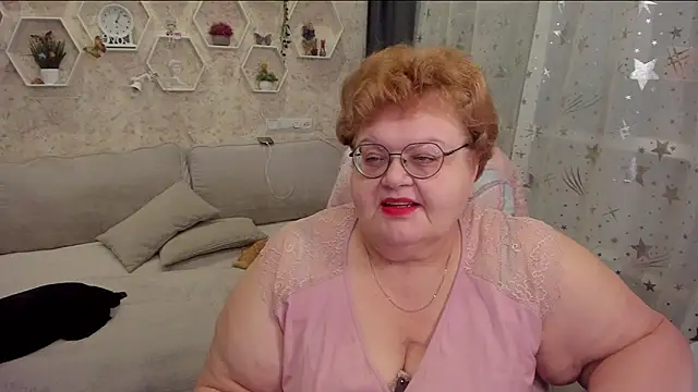 Snapshot of _big_love_ chatting on 02/27/25, 07:58  big love  online show from 02/27/25, 07:58