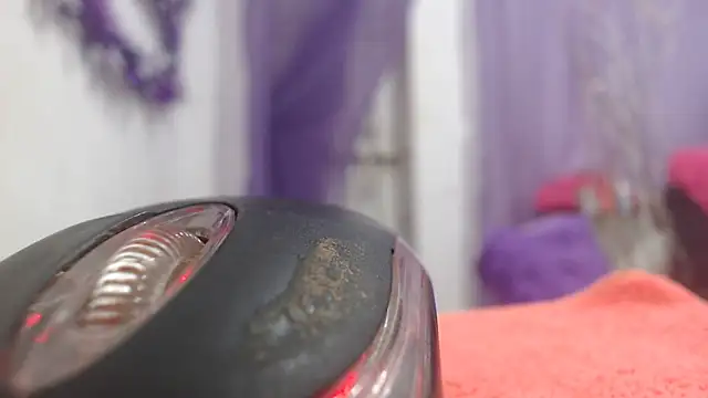 heyline milf online show from 11/14/25, 03:26