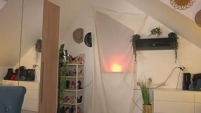 Amaliamour online show from 02/12/26, 04:56