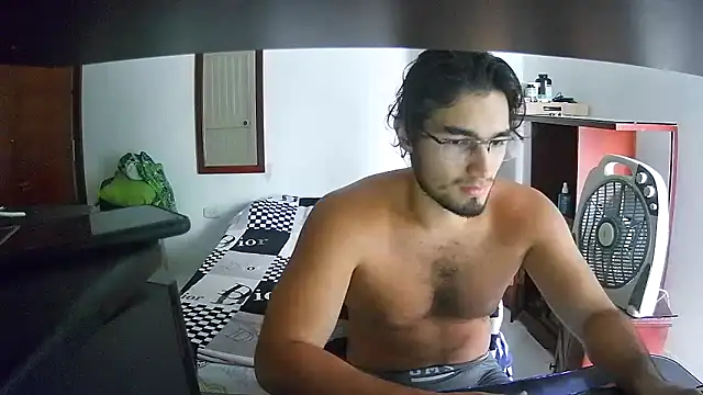 lechero226 online show from 12/02/25, 07:48