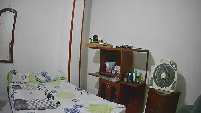 lechero226 online show from 11/18/25, 11:26