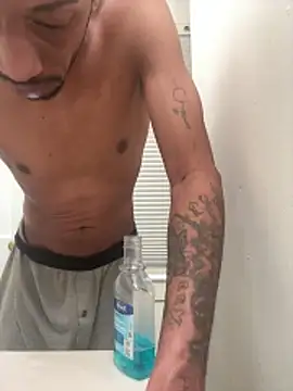 07Vu online show from 04/05/26, 02:35