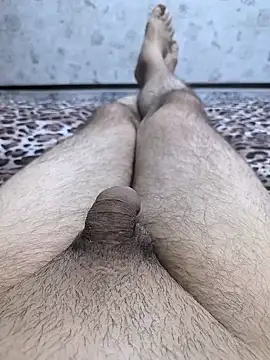 RT SNW online show from 02/08/25, 04:47