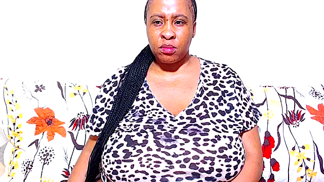 Ebonylovelyx online show from 11/13/25, 03:32