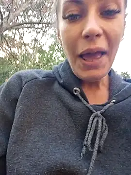 Keli Jessi online show from 09/19/25, 12:20