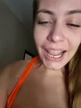 Keli Jessi online show from 11/22/25, 06:18