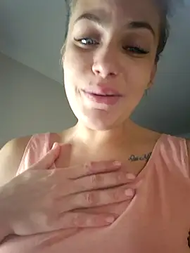 Keli Jessi online show from 12/18/25, 03:27