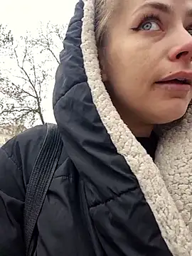 Snapshot of Keli_Jessi chatting on 02/21/26, 01:13 Keli Jessi online show from 02/21/26, 01:13