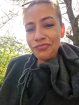 Keli Jessi online show from 09/20/25, 12:10