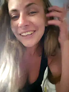 Keli Jessi online show from 06/12/26, 08:39