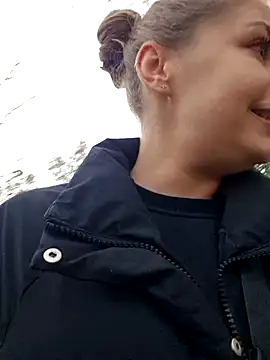 Keli Jessi online show from 11/12/25, 02:10