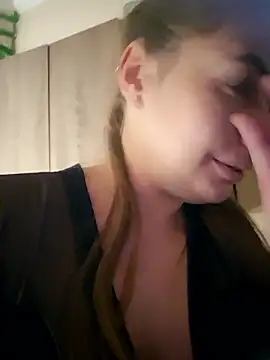 Keli Jessi online show from 01/08/26, 07:09